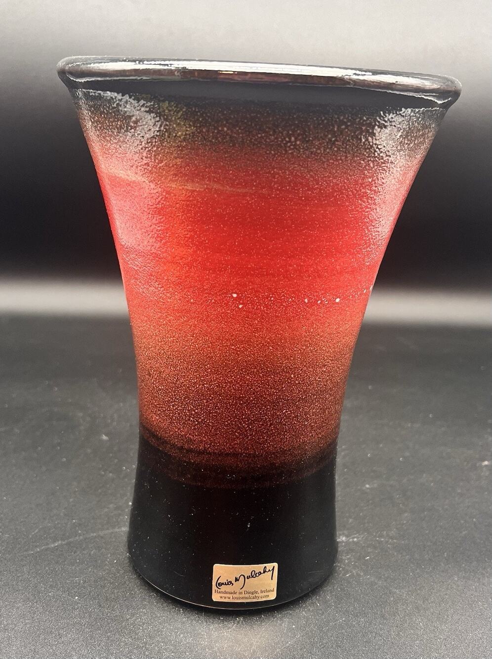Louis Mulcahy Irish Pottery 9.25”Hand Made Vase Dingle Ireland Signed Red Black